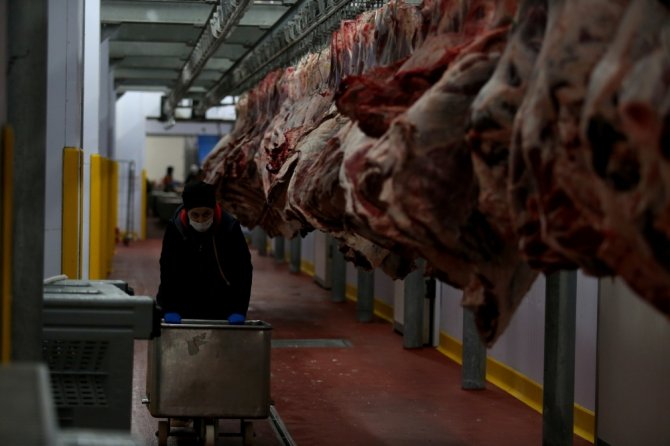 400 Kadın Kasap Her Gün 150 Ton Et İşliyor
