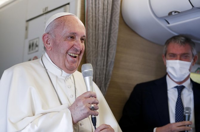 Papa, Irak’ın Ardından Lübnan’ı Ziyaret Edecek
