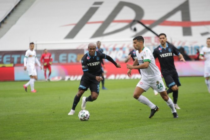 Süper Lig: Trabzonspor: 0 - Aytemiz Alanyaspor: 0 (İlk Yarı)