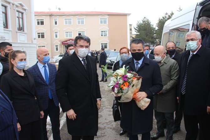 Bakan Pakdemirli: “Cumhur İttifakı Dışında Siyaset Yapanlar Yalanın İpine Sarılıyor”