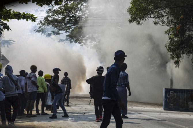 Myanmar’da Darbeciler 1 Protestocuyu Daha Öldürdü