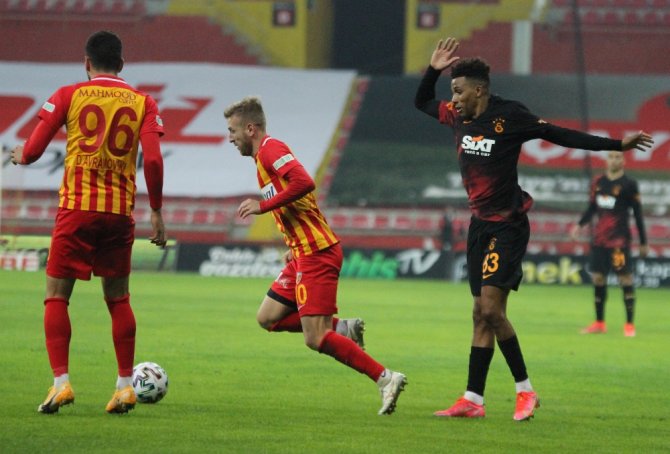 Süper Lig: Kayserispor: 0 - Galatasaray: 3 (Maç Sonucu)