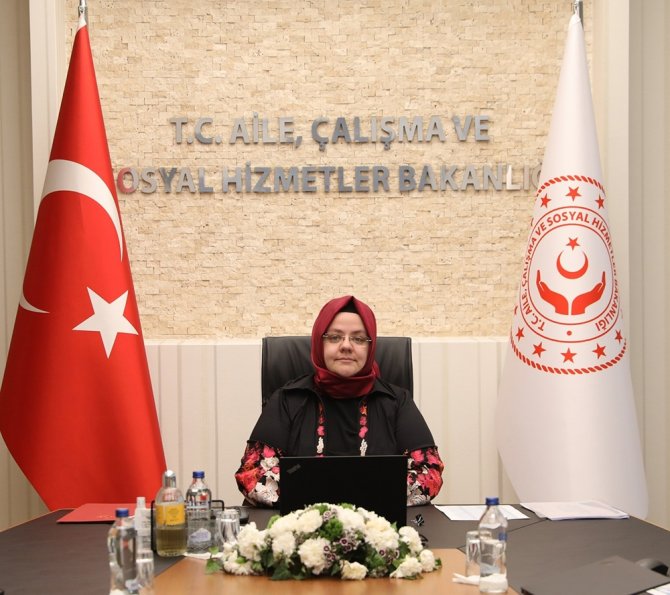 Bakan Selçuk, 81 İlin İşkur Müdürleriyle Toplantı Yaptı
