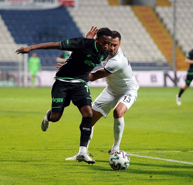 Süper Lig: Kasımpaşa: 0 - Konyaspor: 0 (İlk Yarı)