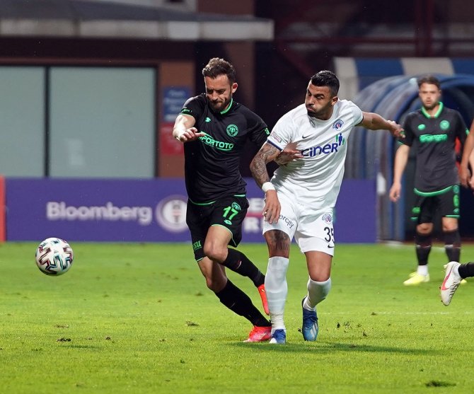 Süper Lig: Kasımpaşa: 0 - Konyaspor: 0 (İlk Yarı)