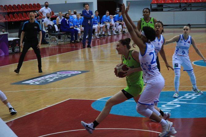 Eurocup Women: Ksc Szekszard: 66 - Saint-amand Hainaut Basket: 53