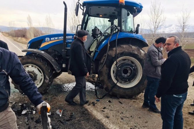 Gümüşhane’de Zincirleme Trafik Kazası: 6 Yaralı