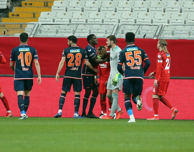 Ziraat Türkiye Kupası: Beşiktaş: 3 - Medipol Başakşehir: 2 (Maç Sonucu)