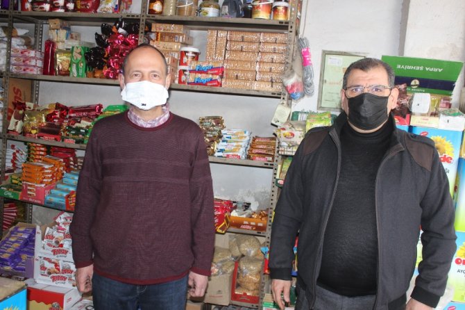 Adına Türkülerin Yazıldığı ’Bakkal Amca’ Yok Oluyor