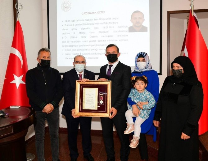 Trabzon’da Devlet Övünç Madalyası Ve Beratı Tevcih Töreni Düzenlendi