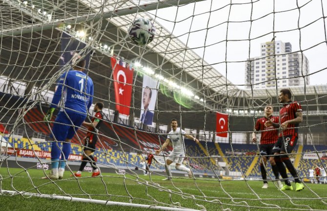 Süper Lig: Gençlerbirliği: 2 - Kasımpaşa: 1