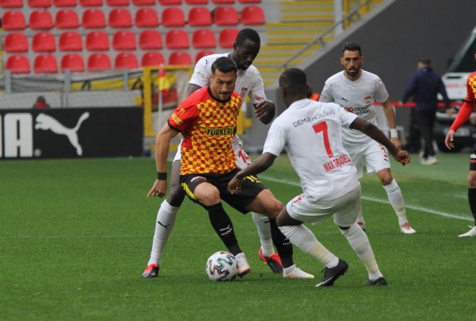 Süper Lig: Göztepe: 3 - D.g. Sivasspor: 5 (Maç Sonucu)