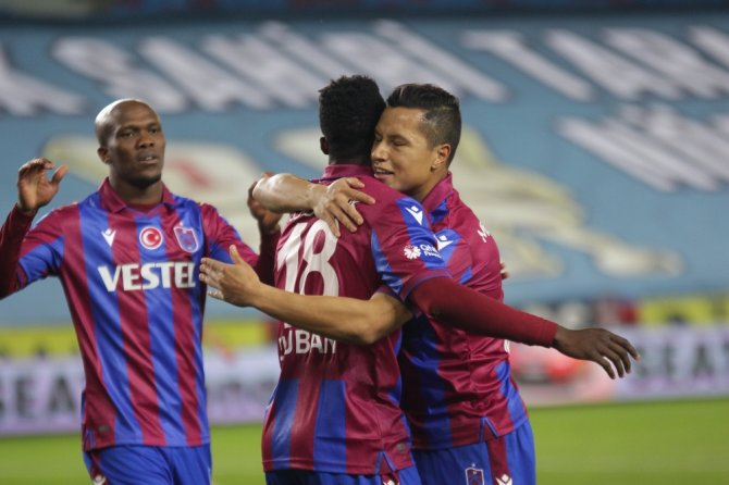 Süper Lig: Trabzonspor : 4- Mke Ankaragücü:1 (Maç Sonucu)