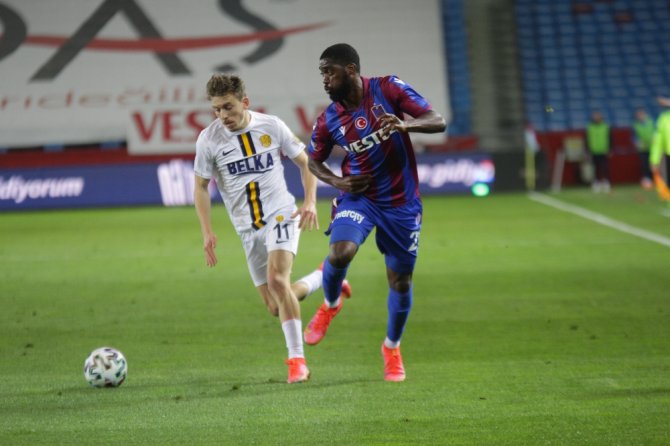 Süper Lig: Trabzonspor : 4- Mke Ankaragücü:1 (Maç Sonucu)