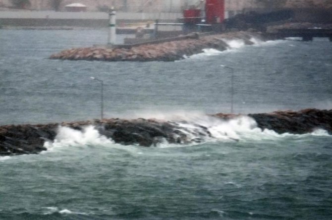 Balıkesir İçin Fırtına Ve Kuvvetli Sağanak Uyarısı