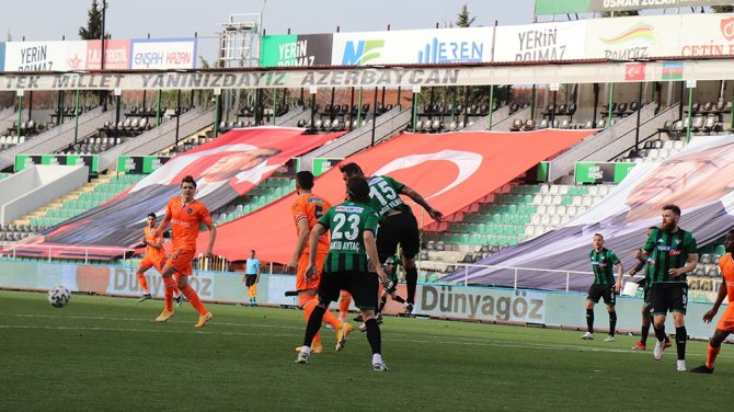 Süper Lig: Denizlispor: 0 - Başakşehir: 0 (Maç Sonucu)