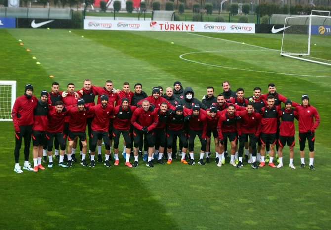 A Milli Takım Hazırlıklarına Başladı