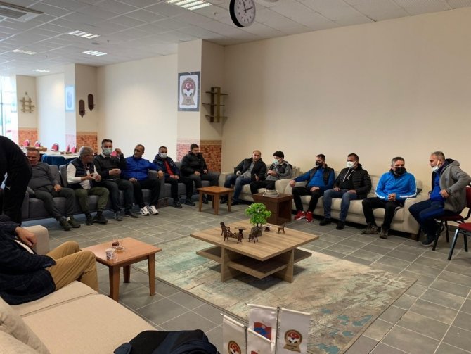 Tüfad, Bal Ligi Antrenörlerini Bir Araya Getirdi