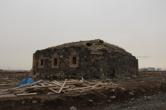 Almanya’daki Sahibi İzin Vermeyince 230 Yıllık Kilise Ortada Kaldı