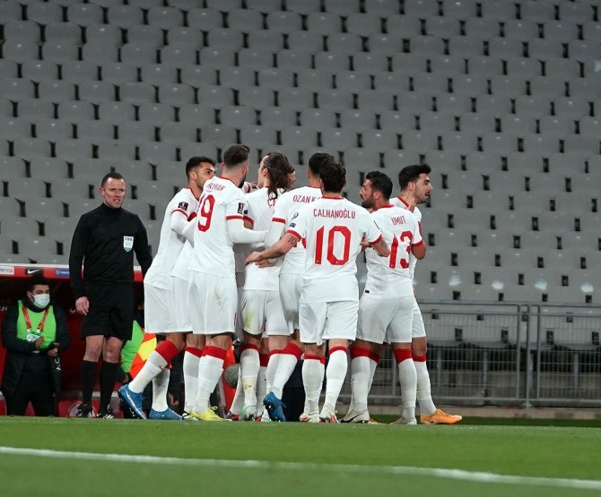 2022 Fıfa Dünya Kupası Avrupa Elemeleri: Türkiye: 1 - Hollanda: 0 (Maç Devam Ediyor)