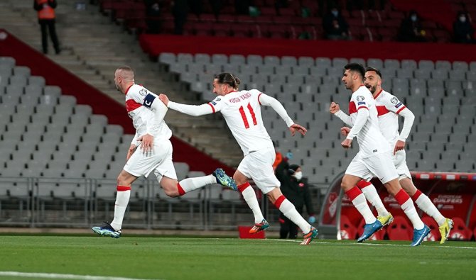 2022 Fıfa Dünya Kupası Avrupa Elemeleri: Türkiye: 1 - Hollanda: 0 (Maç Devam Ediyor)