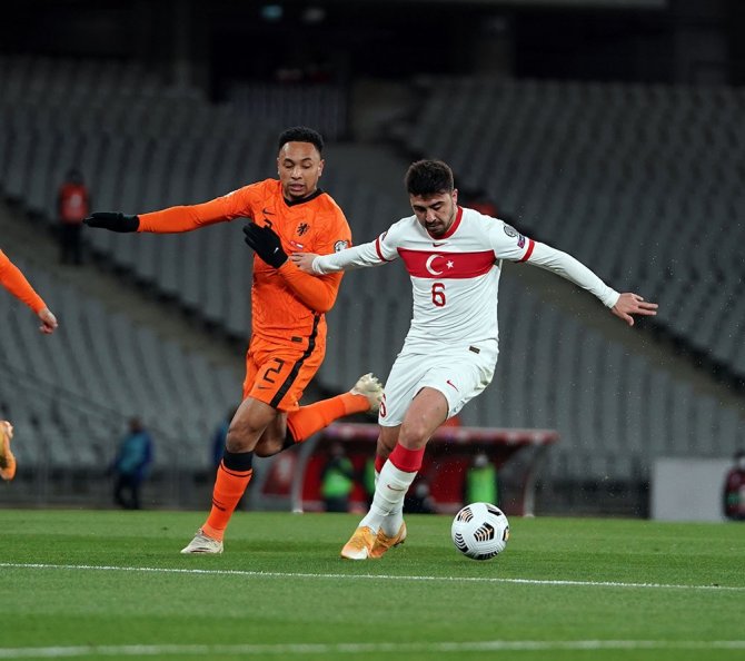 2022 Fıfa Dünya Kupası Elemeleri: Türkiye: 2 - Hollanda: 0 (İlk Yarı)