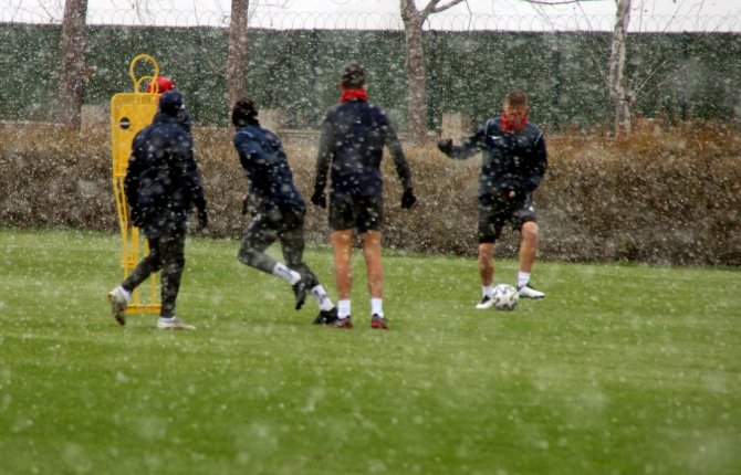 Kayserispor Milli Arayı İyi Değerlendirmek İstiyor