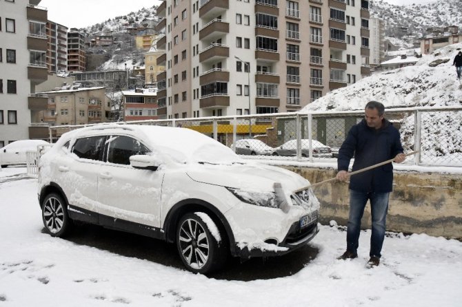Gümüşhane’de Mart Kapıdan Baktırdı