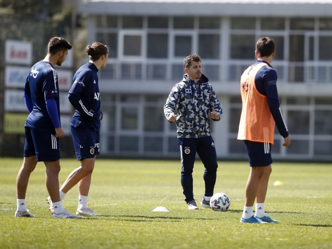 Fenerbahçe, Emre Belözoğlu Yönetiminde Çalışmalarını Sürdürdü