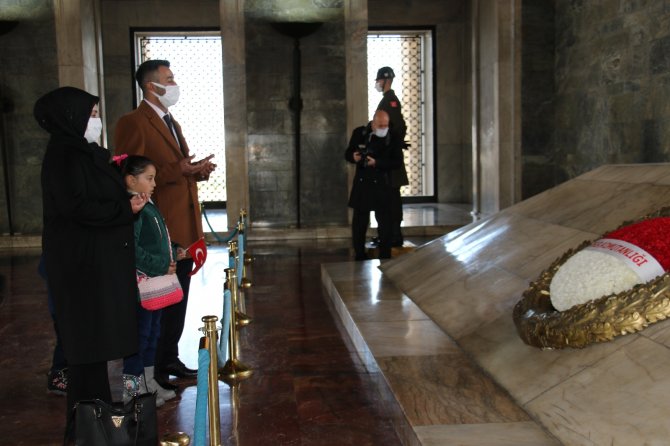 Minik Hira Anıtkabir’e Kavuştu