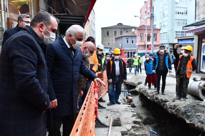 Başkan Zorluoğlu Çarşı Mahallesi Esnafı İle Bir Araya Geldi