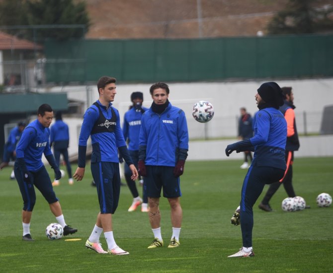 Trabzonspor, Sivasspor Maçı Hazırlıklarını 5 Eksikle Sürdürdü