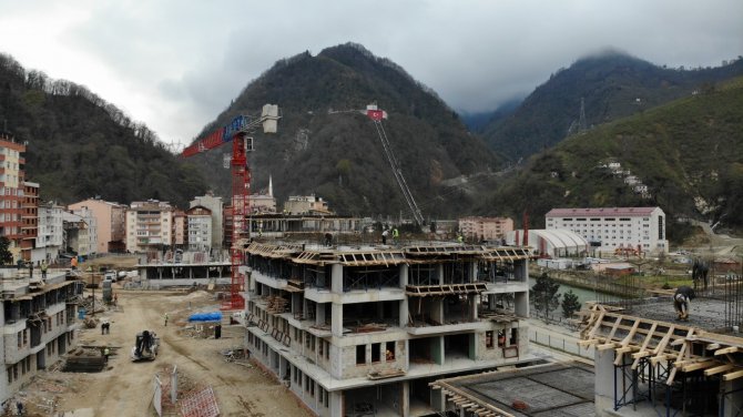 Tıpkı Dereli Gibi Yeniden İmar Ediliyor