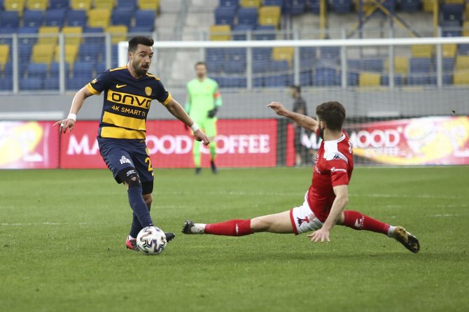 Süper Lig: Medipol Başakşehir: 3 - Yeni Malatyaspor: 1 (Maç Sonucu)