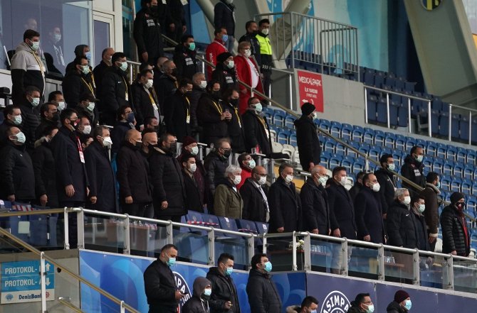 Süper Lig: Kasımpaşa: 1 - Beşiktaş: 0 (Maç Devam Ediyor)