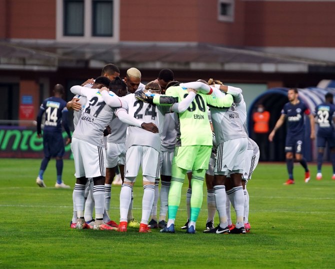 Süper Lig: Kasımpaşa: 1 - Beşiktaş: 0 (Maç Devam Ediyor)