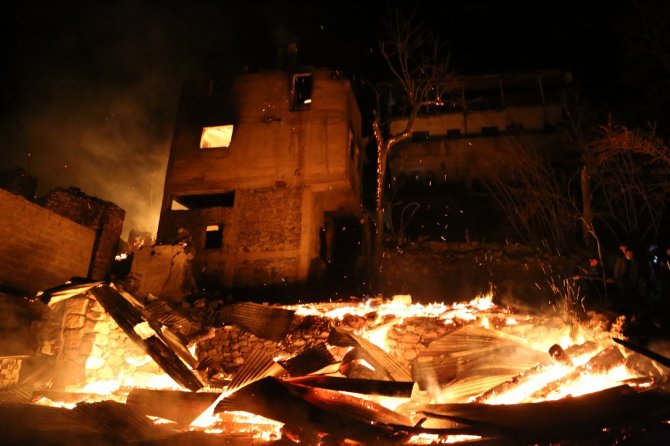 Artvin Ortaköy’deki Yangının Yaraları Sarılıyor