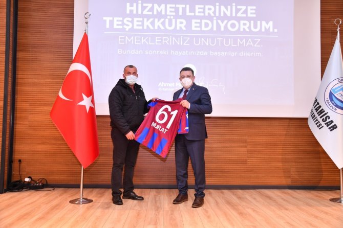 Başkan Genç’ten Emekli Personele Vefa