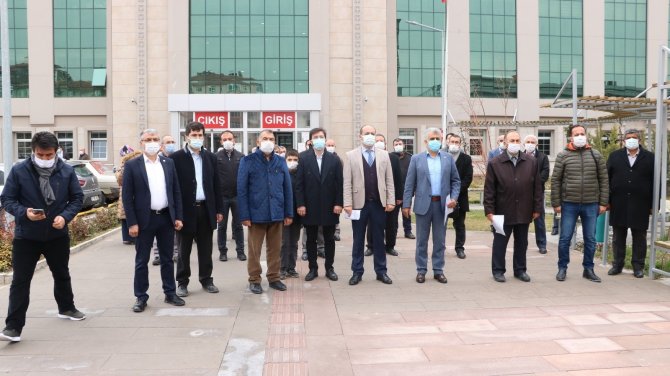Niğde’den Emekli Amirallere Suç Duyurusu