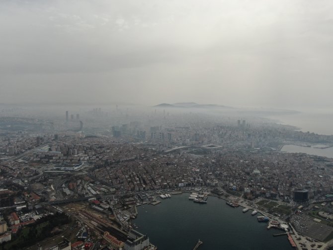 İstanbul’da Sabah Saatlerinde Sis Etkili Oldu