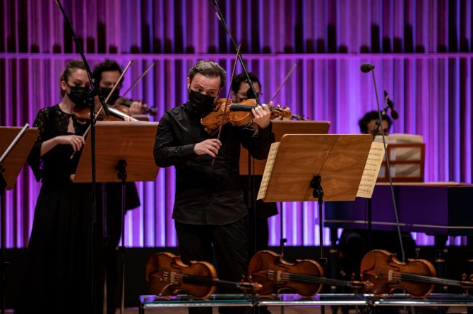 Vivaldi’nin ’Dört Mevsim’ Eseri Dört Farklı Kemanla Ses Buluyor