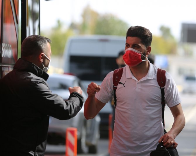 Sivasspor, Antalya’ya Ulaştı
