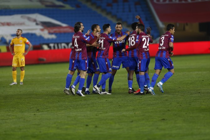 Süper Lig: Trabzonspor: 1 - Hes Kablo Kayserispor: 1 (İlk Yarı)