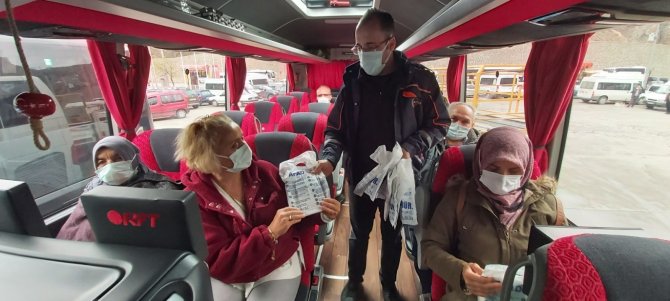 Afad’tan Otobüsle Seyahat Eden Yolculara Videolu Afet Farkındalık Eğitimi