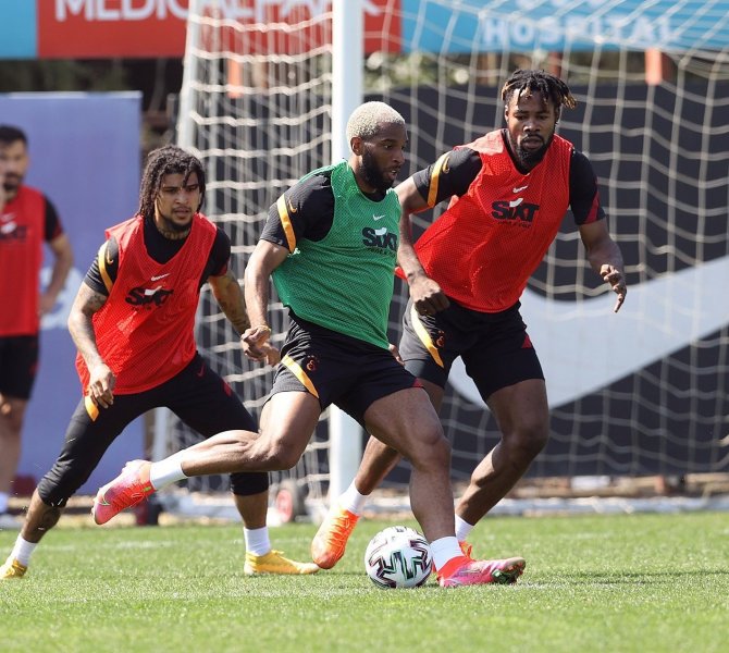 Galatasaray Taktik Çalıştı