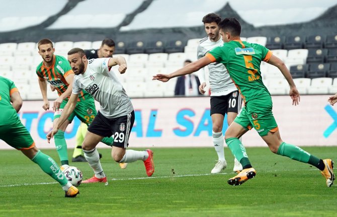 Cenk Tosun, 1197 Gün Sonra Vodafone Park’ta