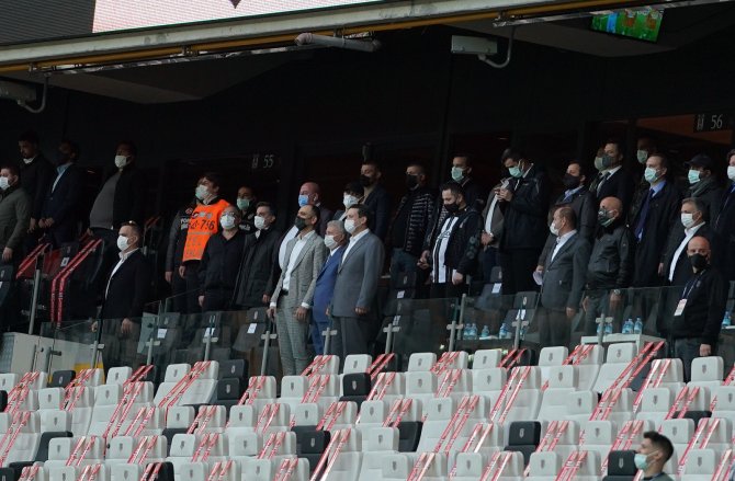 Süper Lig: Beşiktaş: 1 - Aytemiz Alanyaspor: 0 (Maç Devam Ediyor)