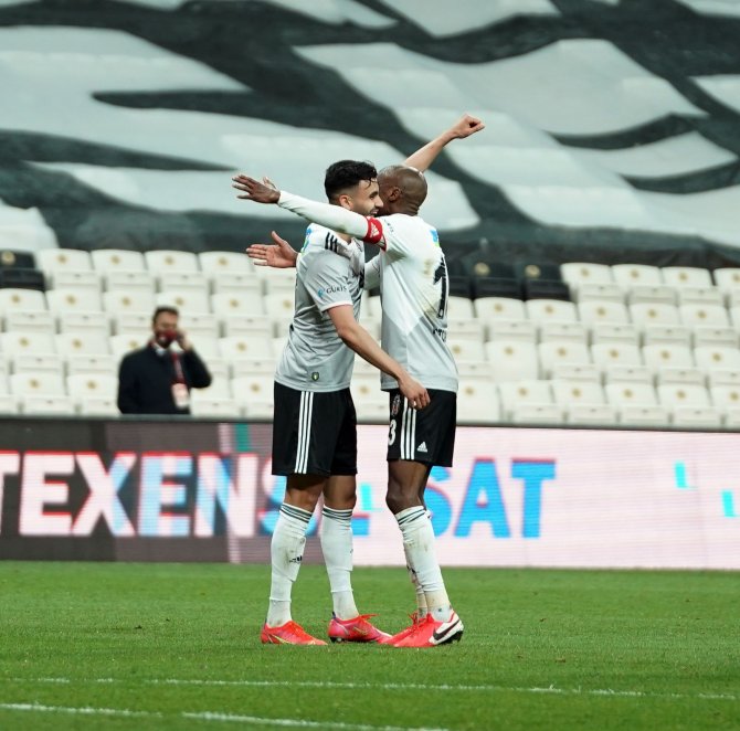 Ghezzal Golü Attı, Takım Hasic’i Unutmadı