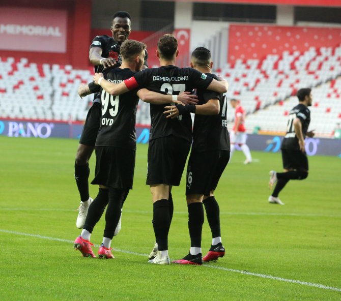 Sivasspor Ligde 10. Kez Kazandı