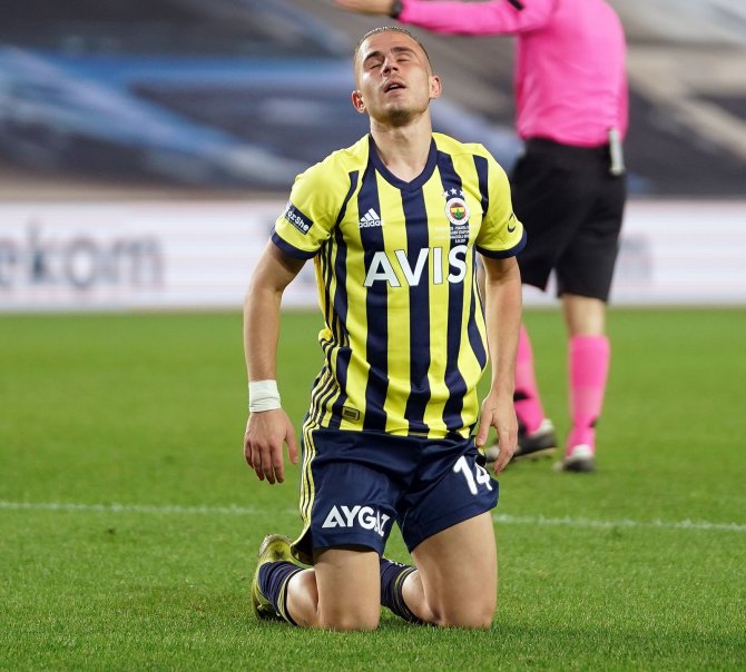 İki Maçta Farklı Fenerbahçe